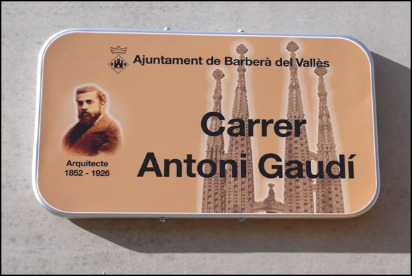 placa-nom-de-carrer-2.jpg